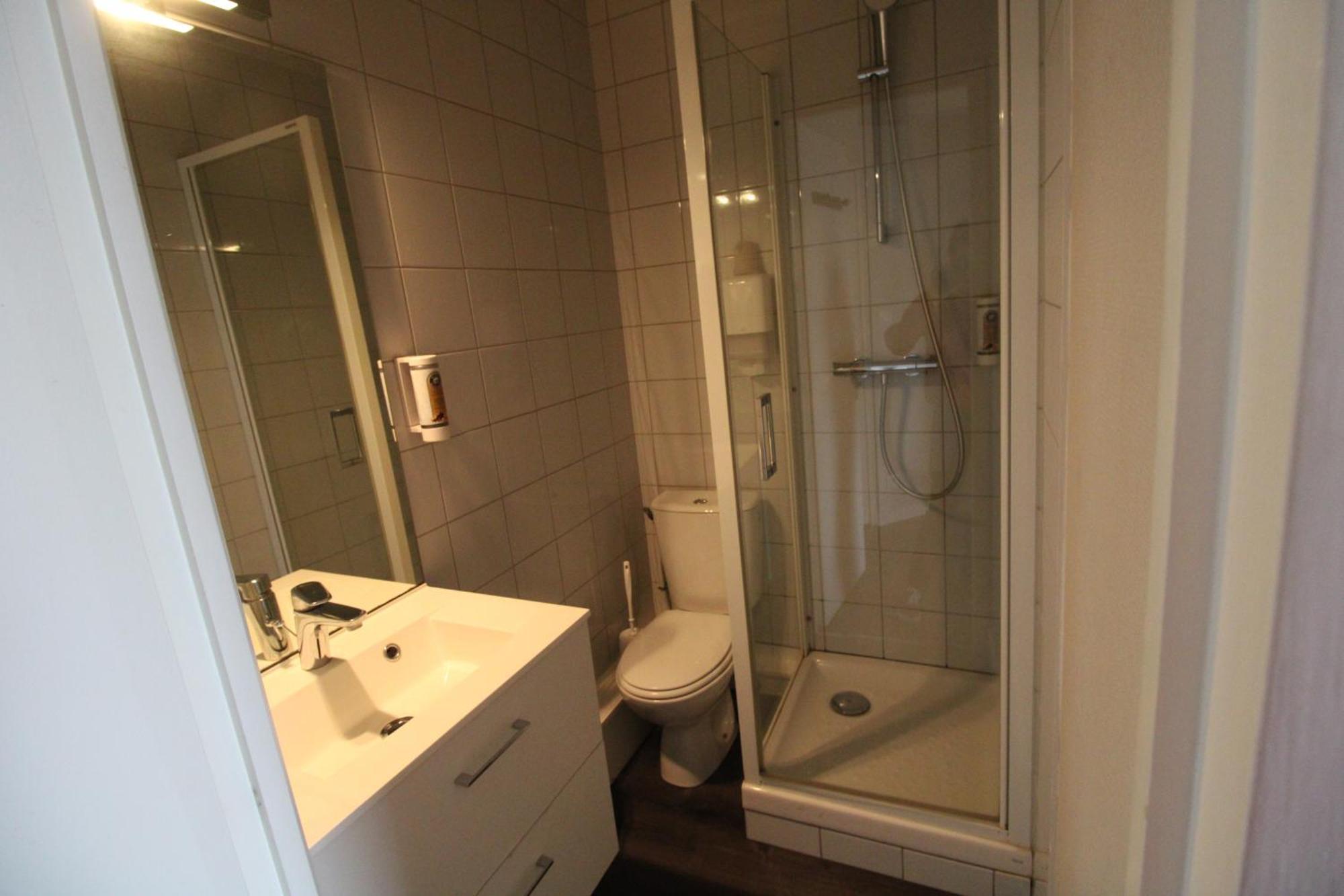 Hotel Casabianca Мулен Экстерьер фото